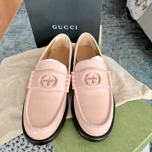 NEW Women’s Gucci Millennial Rebot in Perfect Pink Loafers